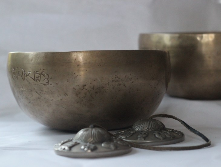 singing bowls - tingsha